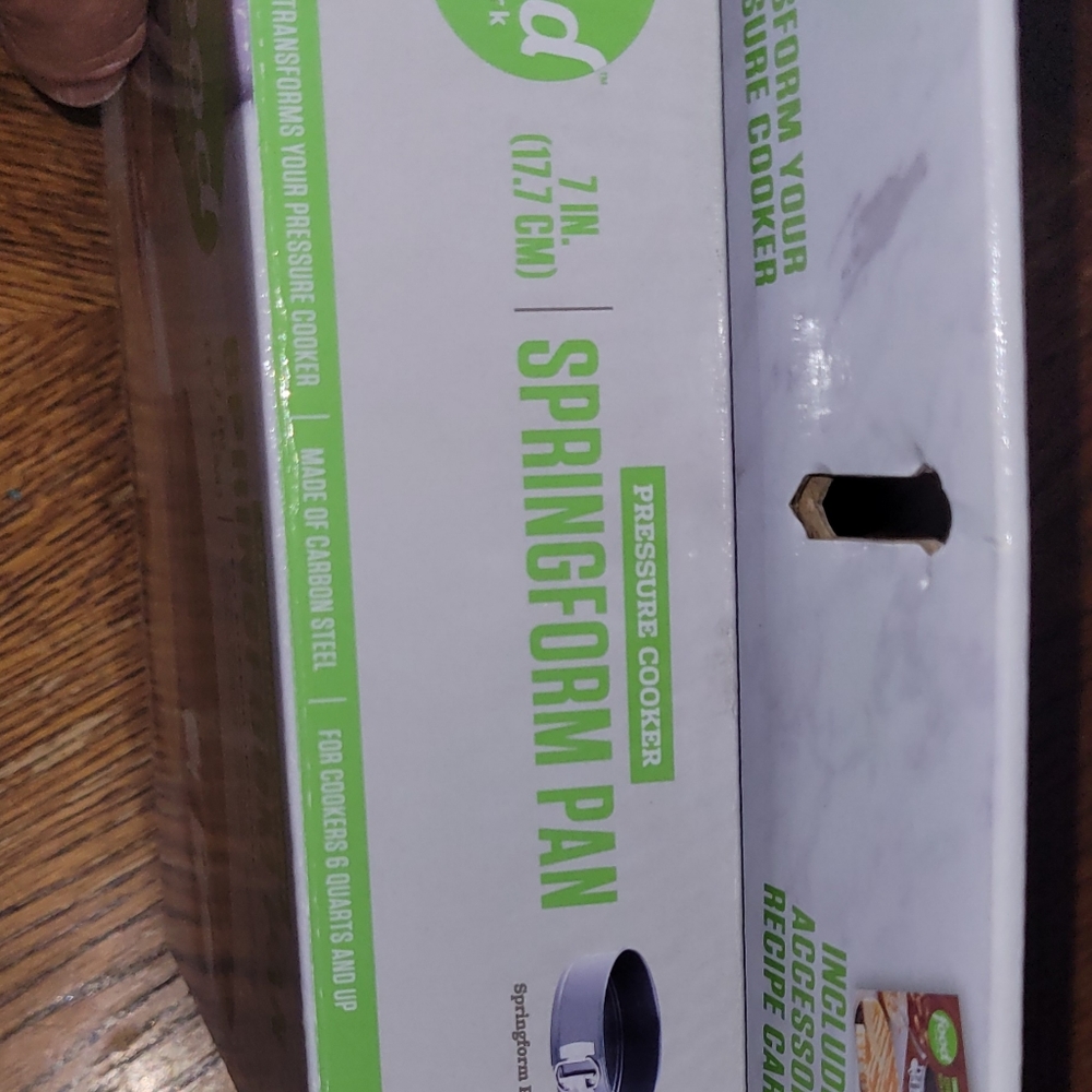 Food Network Pressure Cooker Springform Pan 7" - Picture 3 of 3